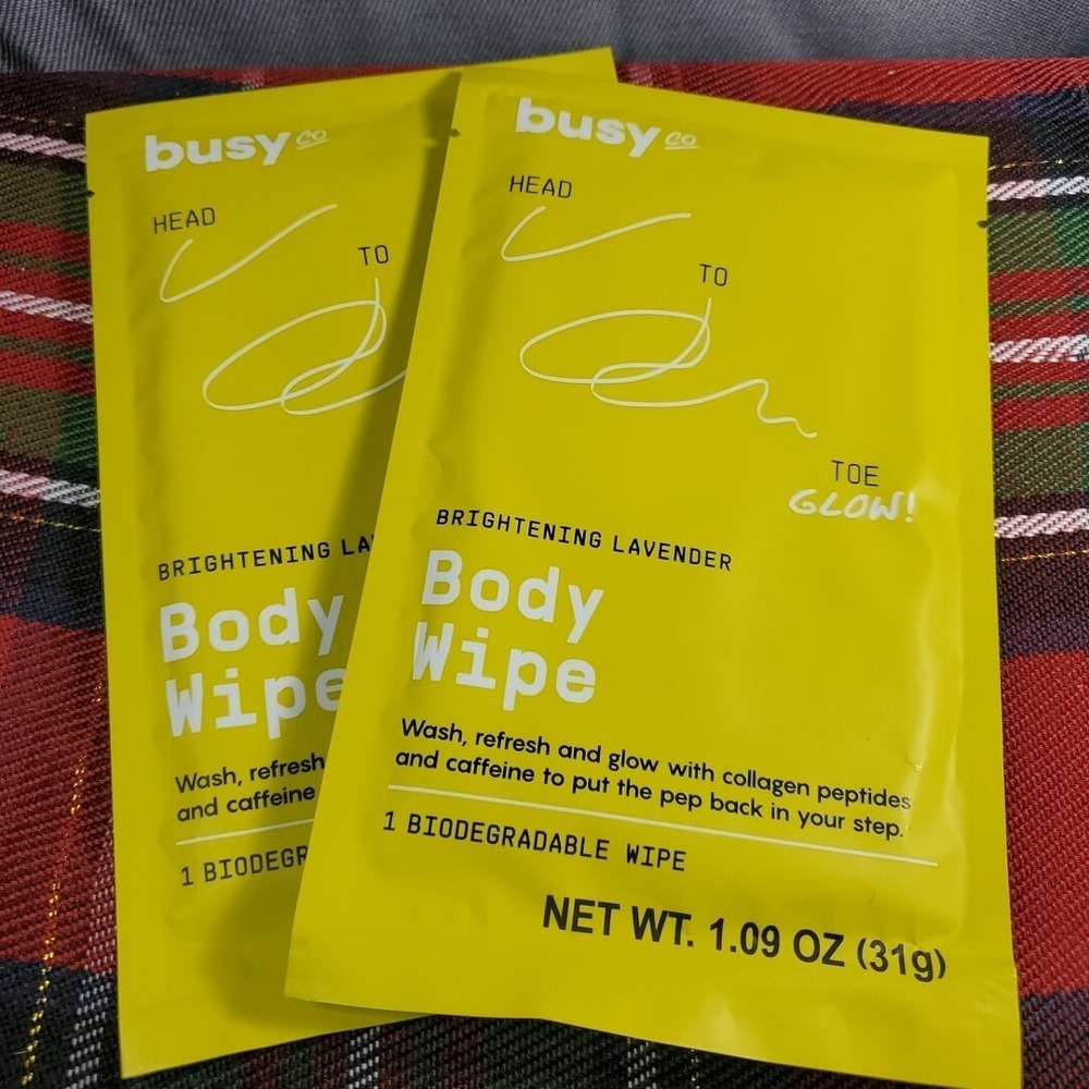 Busy Co 1.09oz Body Wipe Women Brightening Lavender Collagen Caffeine Glow